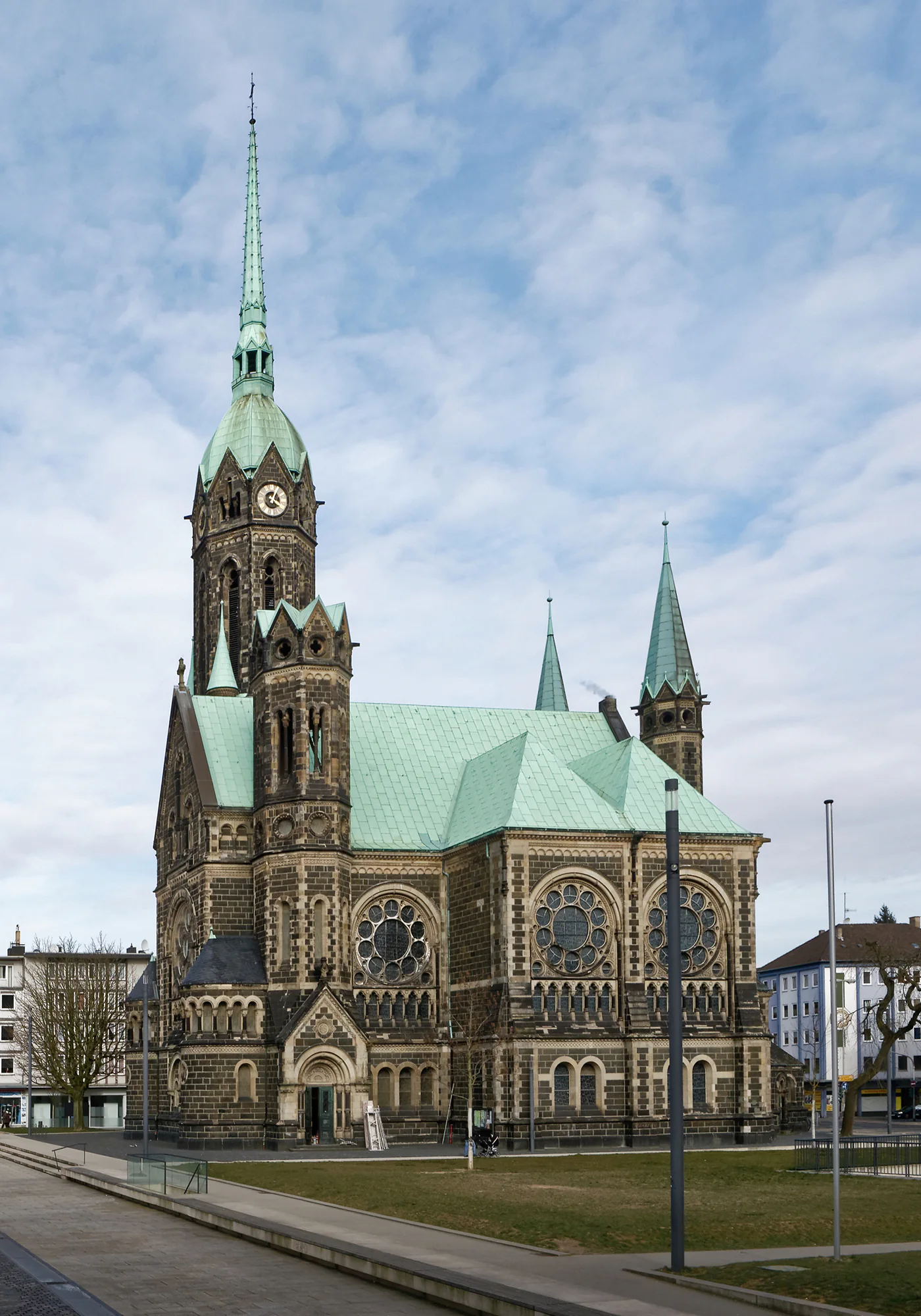 Mönchengladbach Rheydt Evangelische Hauptkirche Markt im Hochformat SEO Mönchengladbach